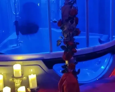 Shower sharp
